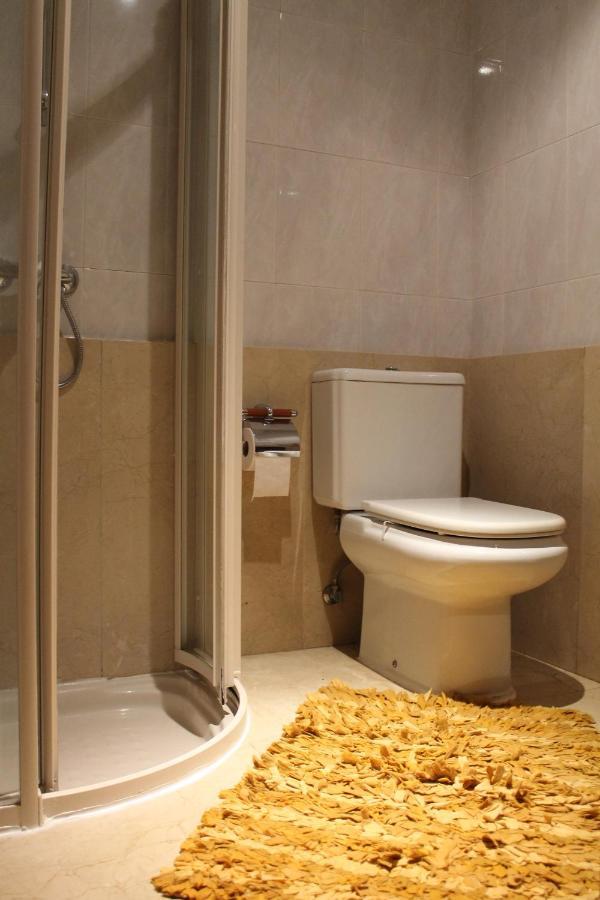 Duplex Amplio,Parking Wifi, 2 Terrazas, Bien Conectado Con Playas, Zona Segura Apartment Vigo Exterior photo